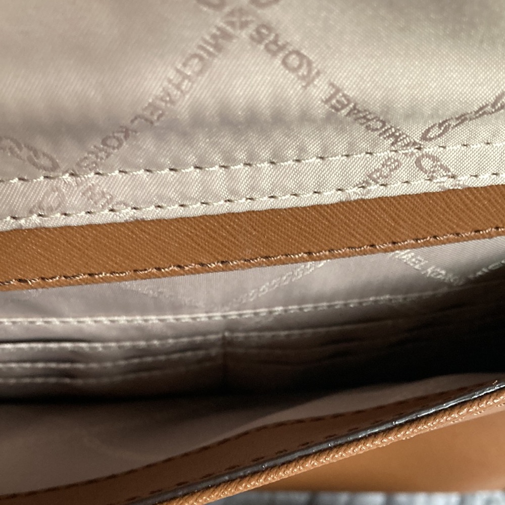 Brand new brown Michael Kors tote - Picture 3 of 8